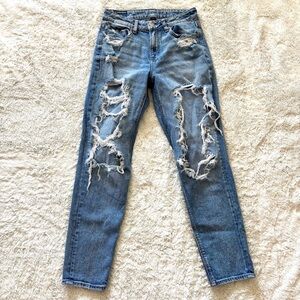 American Eagle Mom Jeans